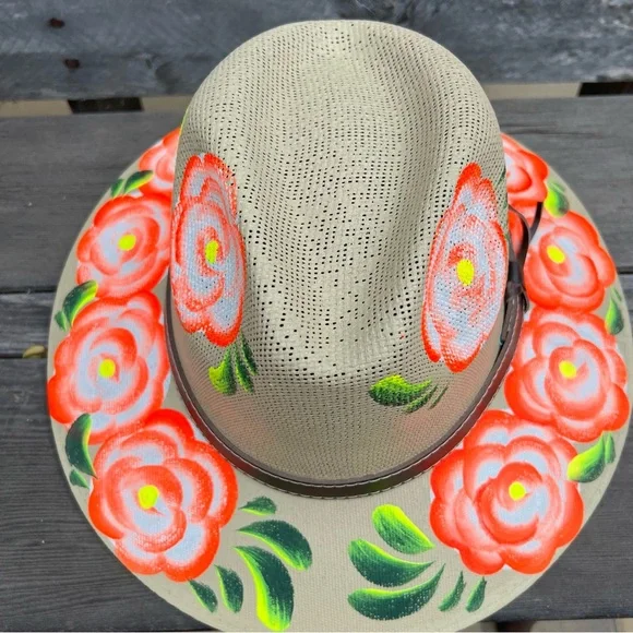 🆕 Hand-Painted Artisan Panama Hat Made in Mexico – Floral Design - Picture 5 of 6
